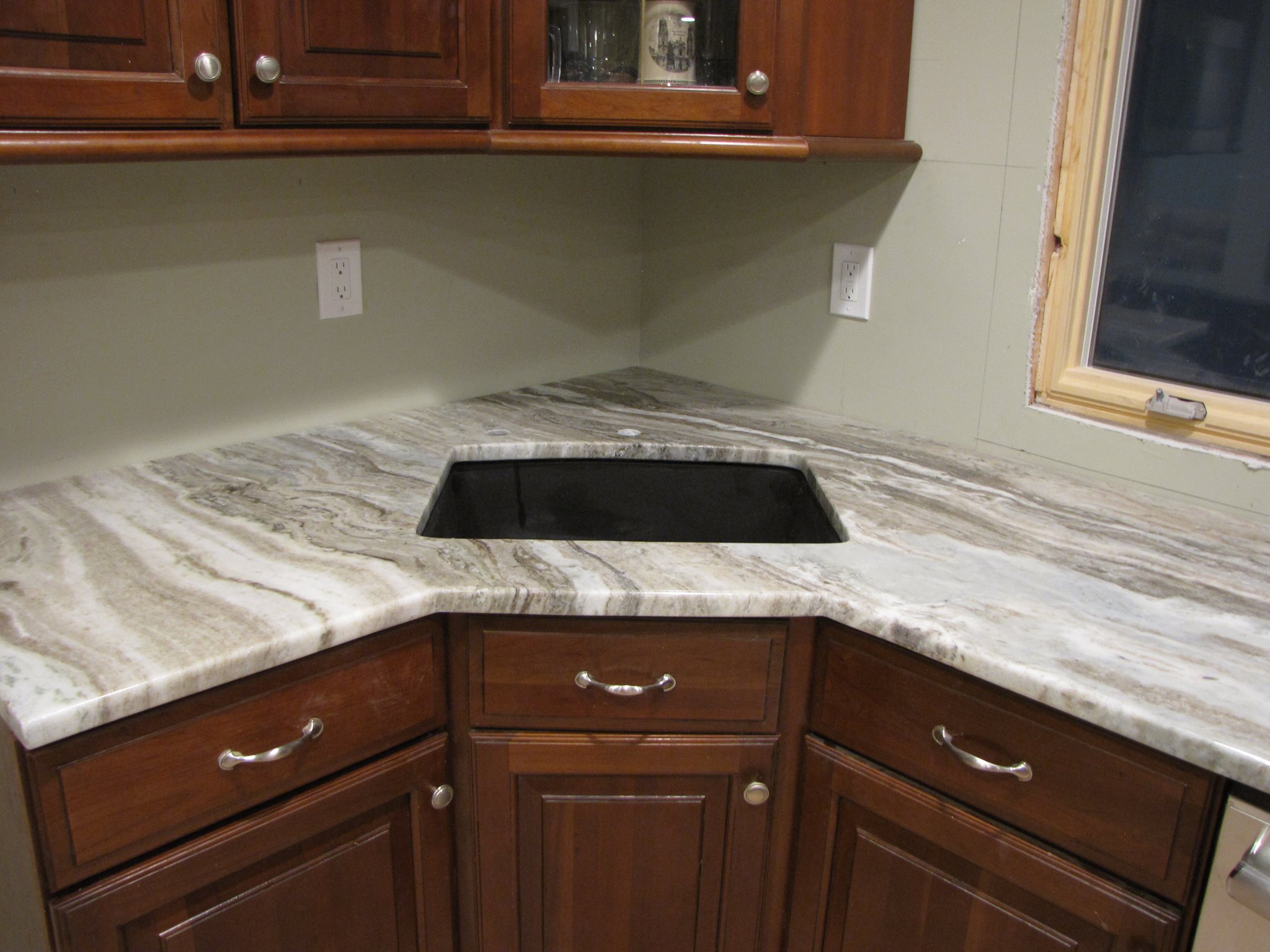 Longisland Granite Starting At 29 99 Per Sf Stone Pro Long Island Ny White Countertops Undermount Sink Longisland